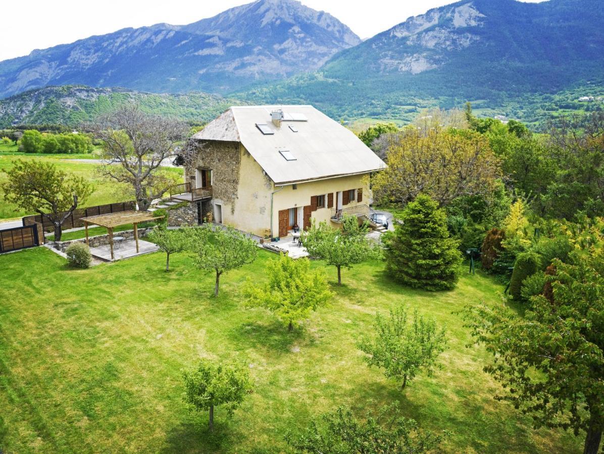 Bed & Breakfast D'hotes Les Peschiers